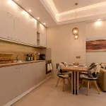 Modern & Cozy 1bd Near Serdika By Flat Mаnager 公寓 索菲亞